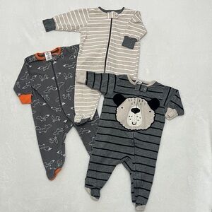 Gerber Baby Boy Sleeper Bundle Size 0-3 Months